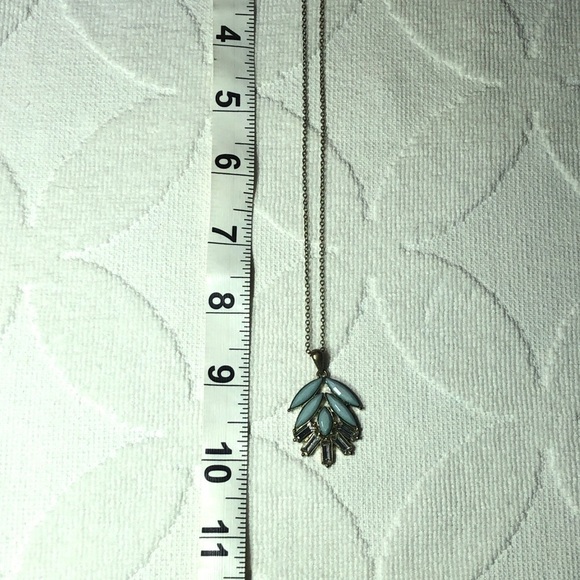 BEAUTIFUL pendant necklace - Picture 4 of 5